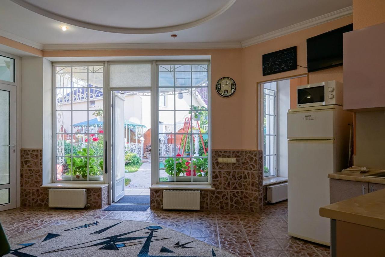 White House Apartments Odesa Exterior foto