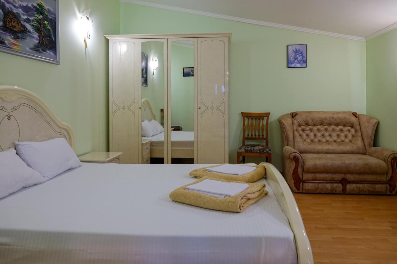 White House Apartments Odesa Exterior foto